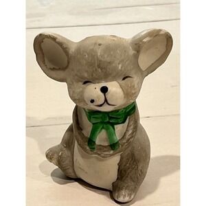 Vintage‎ Ceramic Mouse Pepper Shaker Green Bow Christmas Holiday Decor